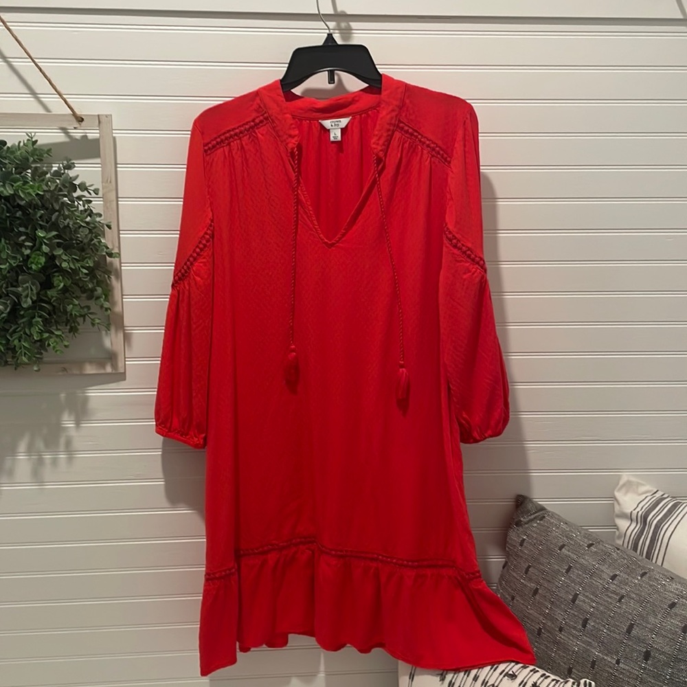 Crown & Ivy 3/4 Sleeve Peasant Dress. Large
